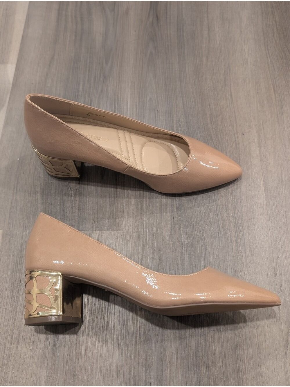 Adrienne Vittadini | Flori Pointed Toe Pumps In Nude